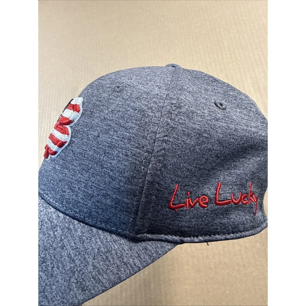 Black Clover Live Lucky Hat Baseball Cap Mens S-M Grey Patriotic USA